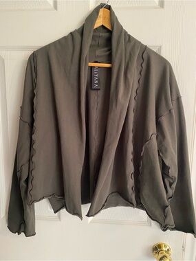 Kaliyana Women's Grey Green Draped Open Front Jacket